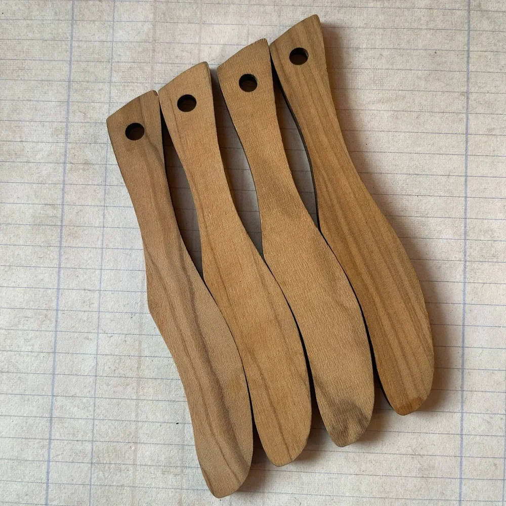 BASIC WOODEN SPREADER SET